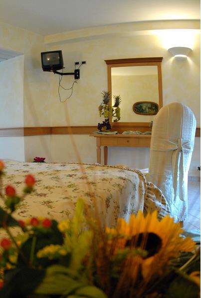 Hotel Pace San Giovanni Rotondo Room photo