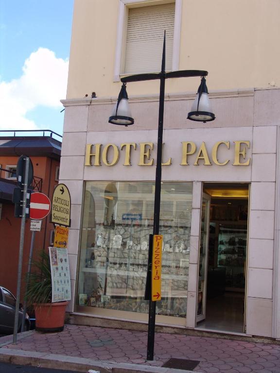 Hotel Pace San Giovanni Rotondo Exterior photo